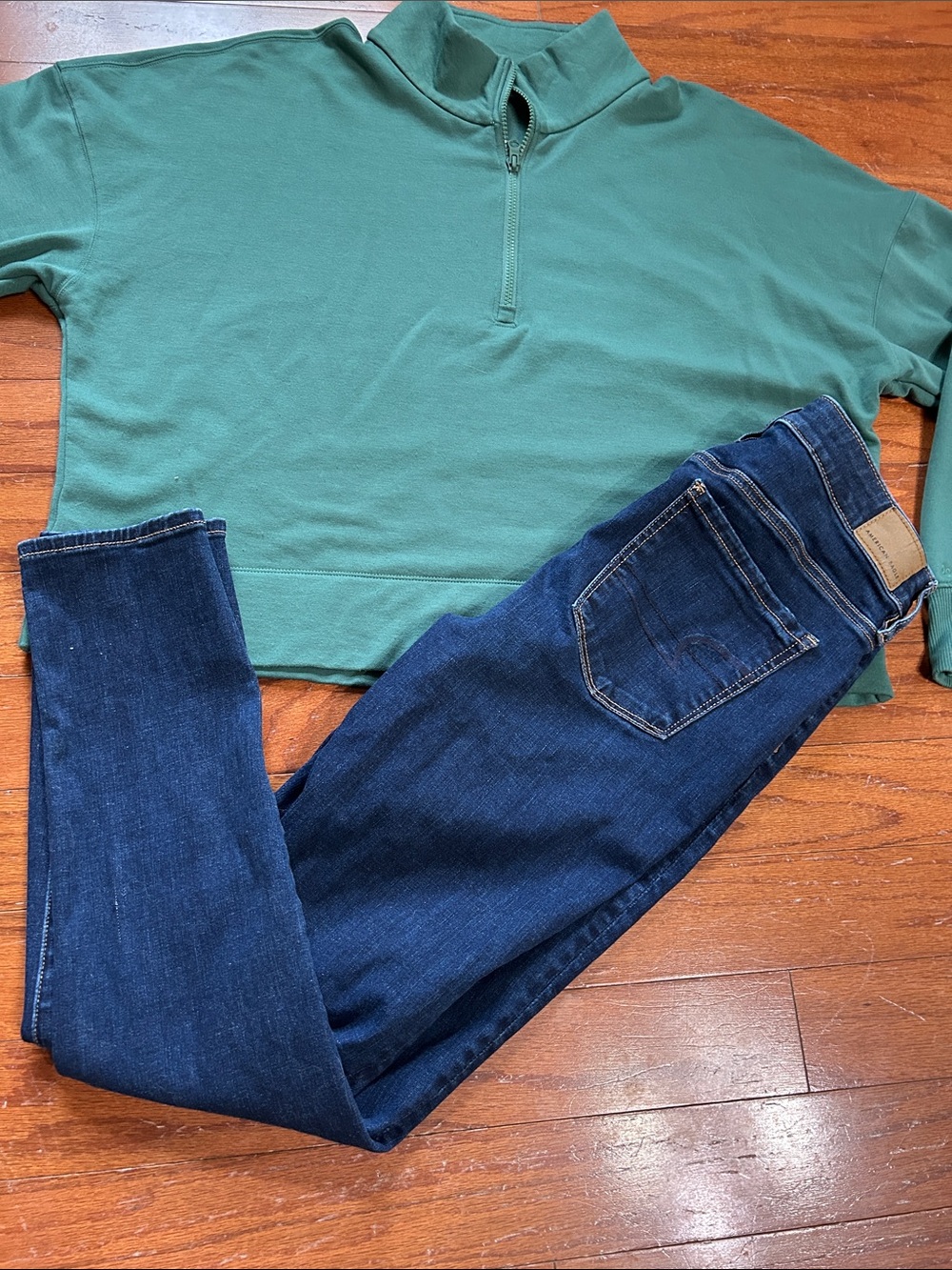 American Eagle Hi-Rise Jeans